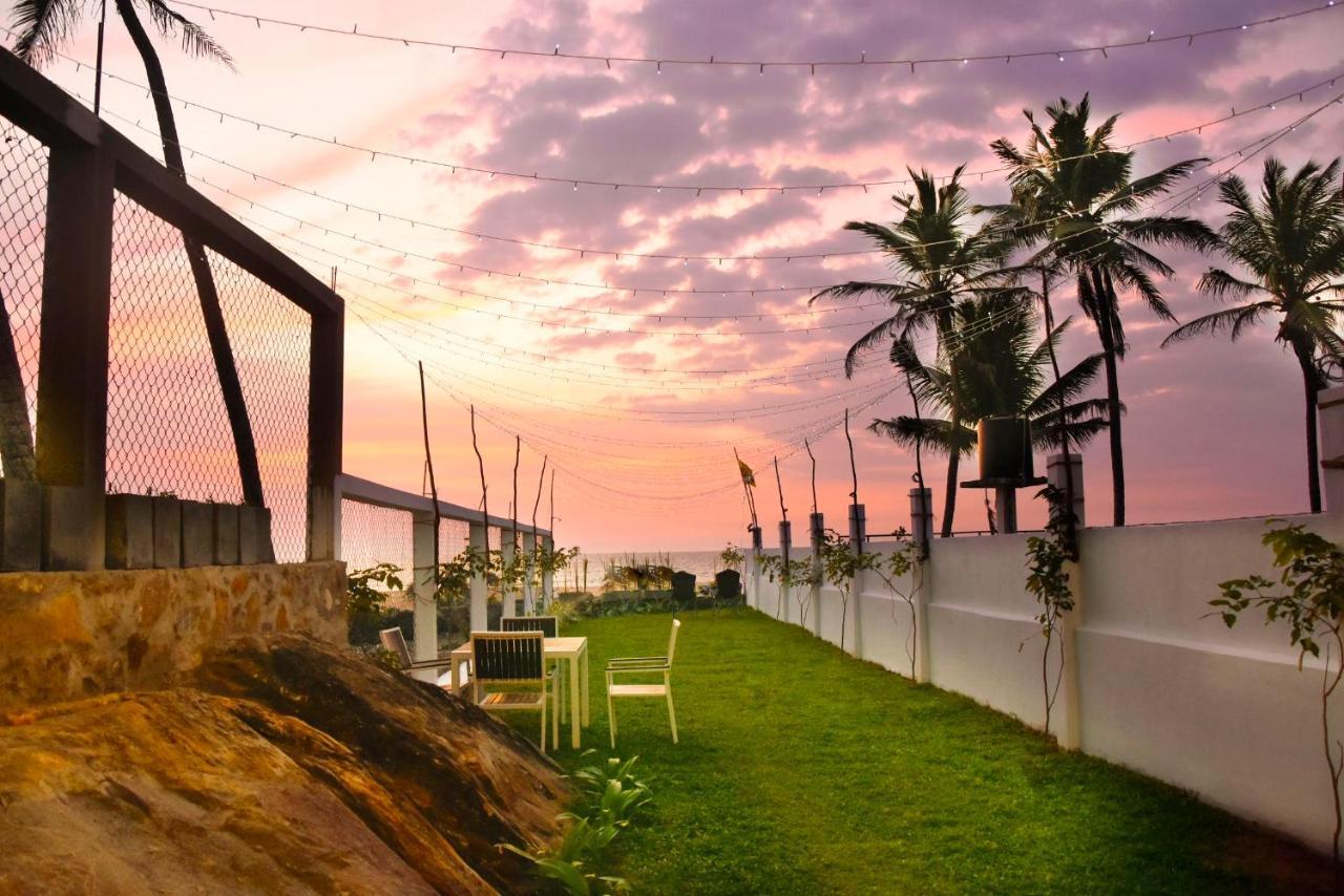 Kavin Beach Hotel Hikkaduwa Dış mekan fotoğraf